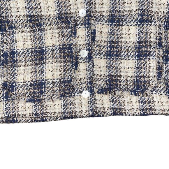 NWT! Blank NYC Once In A Lifetime Cropped Tweed Shacket - Size Large - Picture 12 of 16